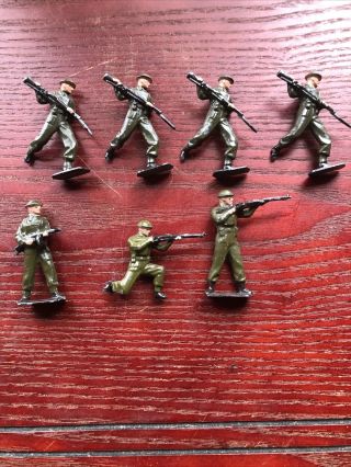 Vintage Wwii Britains Infantry Toy Lead Soldiers (7),