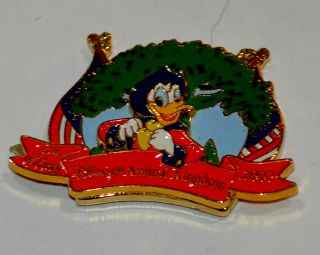 Disney World Le 3d Pin Donald Duck At Animal Kingdom 4th Of July 2000