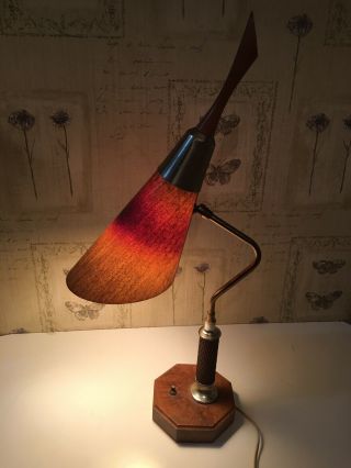 Vintage Mcm Atomic Bullet Desk Lamp With Fiberglass Shade
