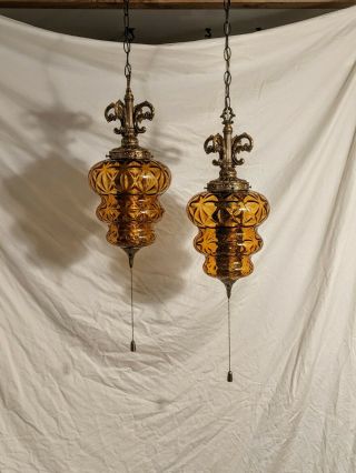 2 Vintage Amber Glass Mcm Mid Century Hanging Hollywood Regency Swag Lamp Lights