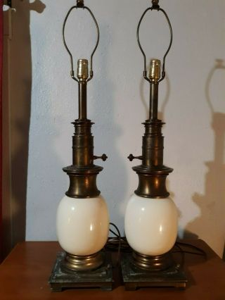 Set of 2 STIFFEL Mid century Ostrich Egg Vintage Porcelain Brass Table Lamps MCM 2