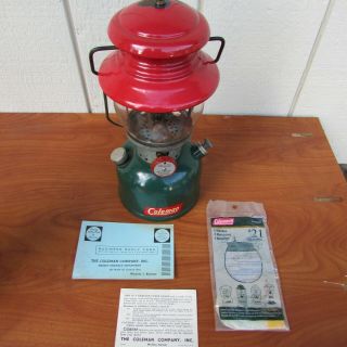 1951 Coleman Model 200a Christmas Lantern Dated 11 - 51 With Sunshine Globe