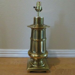 Vintage 1983 Cycle Ii Hollywood Regency Brass Trophy Urn Table Lamp 20 " Tall