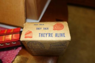 YAKITY YAK TALKING TEETH TIN WIND UP TOY BOXED 1951 JAPAN (no key) 2