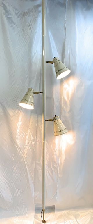 Mcm Vintage 3 Light Tension Pole Lamp - Great
