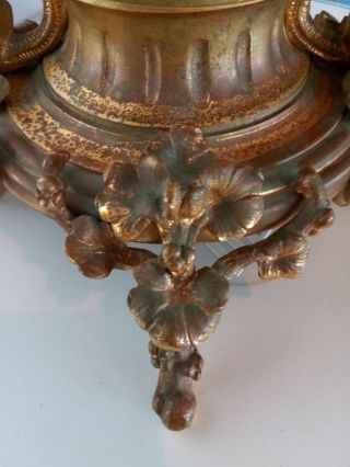 Sevres Early 19th Century French Gild Bronze Dore Oil Lamp 5