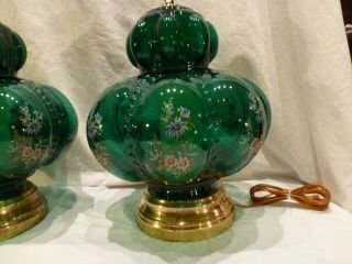 VINTAGE PAIR SET OF 2 LIVING ROOM TABLE LAMPS GREEN URN BODY FLORAL BRASS $525 6