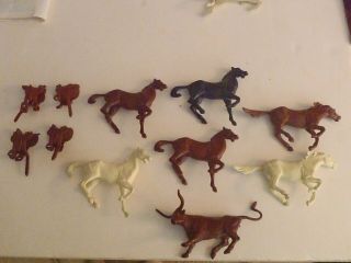 Vintage Marx 54mm Western Horses And Saddles And One Steer