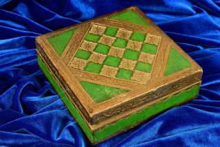 Vintage/estate - Found Small Storage Box - Playing Card Or Board Game Piece