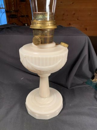 C1940 Aladdin B - 75 Alacite Tall Lincoln Drape Kerosene Oil Lamp Wchimney