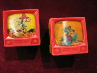 Vintage 2 Kohner Vari Vue Flicker Color Tv Toys Huckleberry Hound Quick Draw Gd