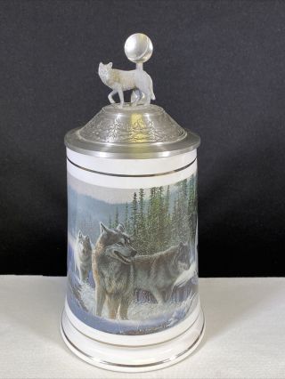 Longton Crown Winter Vigil Timber Wolf Lord Of The Wilderness Lidded Beer Stein