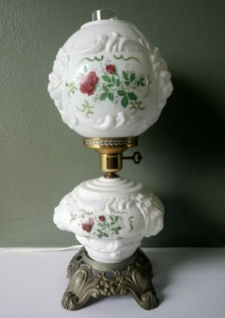 Vintage Milk Glass Puffy Lion & Rose Gone With The Wind Lamp W/ Night Light