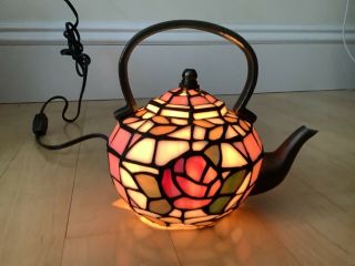 Vtg Tiffany Style Lamp Tea Pot Kettle Stained Glass Table Lamp/night Light