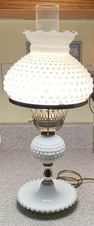 Vintage White Milk Glass Hobnail Hurricane Table Lamp Ruffled Top Shade 16”tall