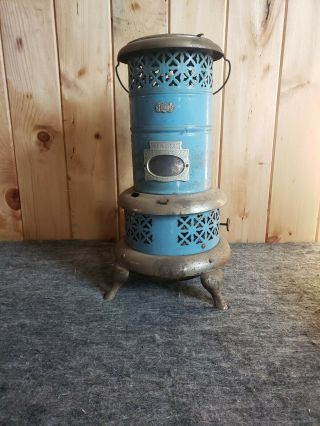 Vintage Perfection Oil Heater Model 230 - C Robin Egg Blue Kerosene