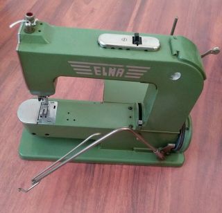 Vintage Elna Grass Hopper 500970 Portable Sewing Machine Green Swiss W/tablecase