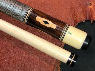 Vintage D10 Mcdermott Pool Cue With Maple Shaft.