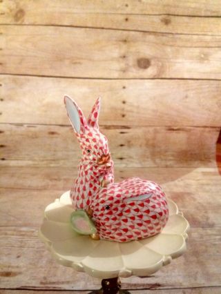 Herend Hungary Porcelain Hand - Painted Fishnet Rabbits Figurine 24k Gold Accents