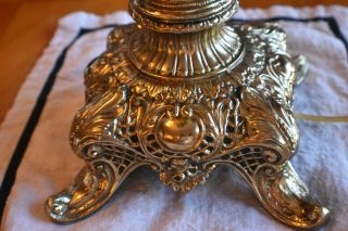 ANTIQUE GWTW VICTORIAN BANQUET PARLOR KEROSENE OIL CONVERTED LAMP 4