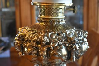 ANTIQUE GWTW VICTORIAN BANQUET PARLOR KEROSENE OIL CONVERTED LAMP 5