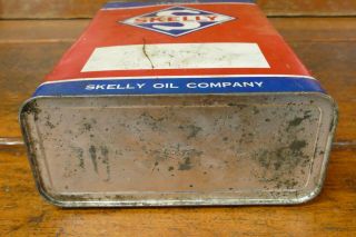 Vintage Early Skelly Oil Co Motor Oil Slim 1 One Gallon Metal Oil Can - Empty 5