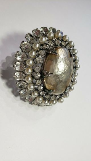 VTG SIGNED SCHREINER YORK LARGE FAUX MABE BAROQUE PEARL DIAMONTES BROOCH 4
