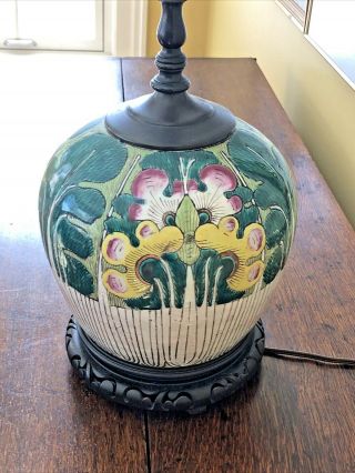 Vintage Ginger Jar Chinese Porcelain Table Lamp W/wood Base