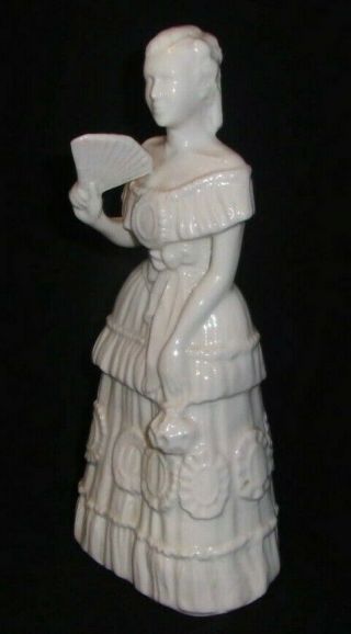 Vintage Porcelain Ceramic Southern Belle Lady Figurine Colonial White
