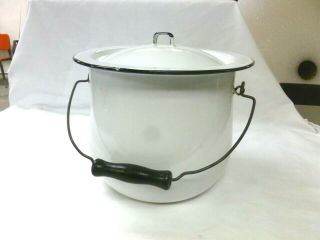Vintage Enamel Chamber Pot Enamelware Bedpan White Color Black Trim With Lid