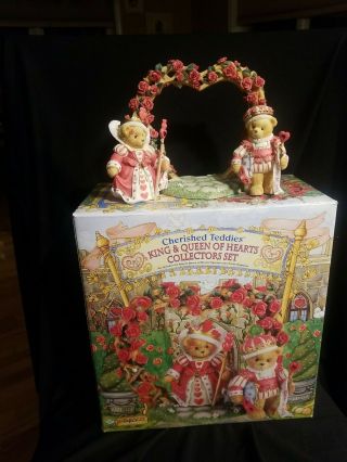 Cherished Teddies King And Queen Of Hearts Collectors Set