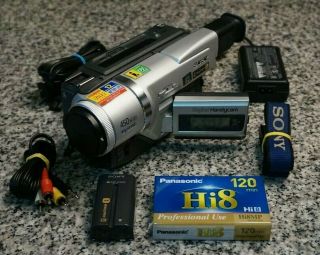 Vtg Sony Handycam Dcr - Trv120 Digital8 8mm Camcorder Ntsc 25x W/ Fs
