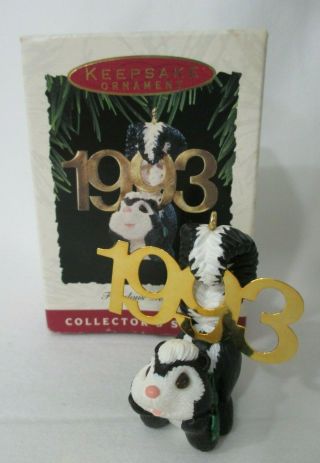 Hallmark Keepsake Ornament Fabulous Decade Collectors Series 1993 Skunk Iob