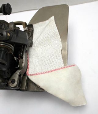 MERROW A - 3D Vintage 3 - Thread Overlock Serger Industrial Sewing Machine Head Only 3