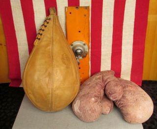 Vintage Macgregor Goldsmith Boxing Punching Speed Bag Swivel & Revelation Gloves