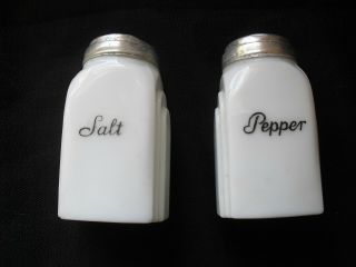 Vtintage Hazel Atlas Large Salt Pepper Shakers Art Deco Milk Glass Range Size