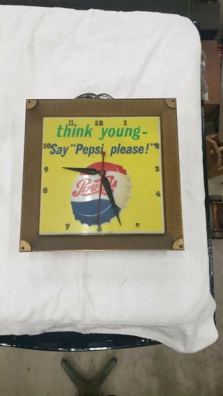 Lighted Pepsi Cola electric Clock - Think Young Say Pepsi Please - Vintage 1961 2