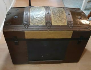 Antique Dome Trunk Chest Steamer Classic Victorian W/ Tray & Key Tin Pressings 3