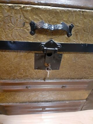 Antique Dome Trunk Chest Steamer Classic Victorian W/ Tray & Key Tin Pressings 6