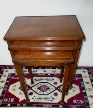 Antique Nest Of 3 Tables Flame Mahogany Coffee Tables Stylish Edwardian Cir 1900