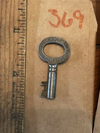 Antique Eagle Steamer Trunk Key T (as Corbin T9 Or Yale E60 Same Cut) 369