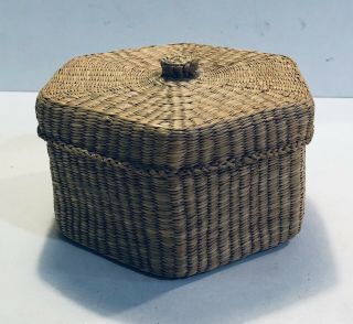 Vintage Sweet Grass Basket With Lid Tight Woven 6.  5 " Wicker Box Storage Boho
