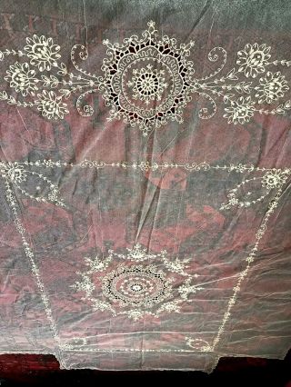 107 " Old Antique French Normandy Tambour Embroidery Net Lace Bedspread Very Good
