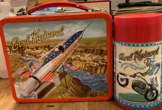 Vintage 1974 Aladdin Evel Knievel 3 - D Metal Lunch Box,  Thermos 2