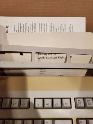 Apple Extended Keyboard II ADB Factory Vintage Rare M0312 3