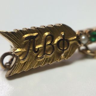 ΠΒΦ - Pi Beta Phi Sorority 10k Yellow Gold,  Emeralds & Pearls Member Arrow Pin