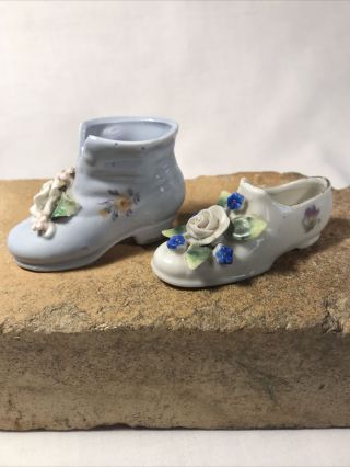 Set Of 2 Vintage Porcelain Miniature Shoes Germany/japan Delicate Flowers