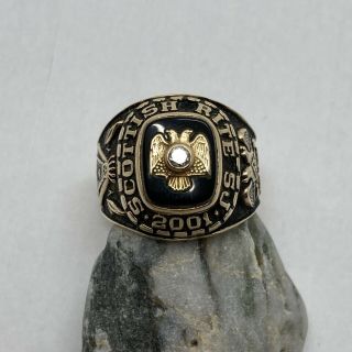 Vintage 10k Gold Masonic Scottish Rites 2001 Ring W/ Diamond 16 Grams