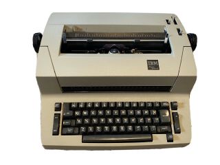 Vintage Ibm Electric Personal Typewriter Powers On As - Is For Repair