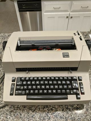 Vintage Rare Ibm Selectric Personal Typewriter Error Needs Servicing Powers On